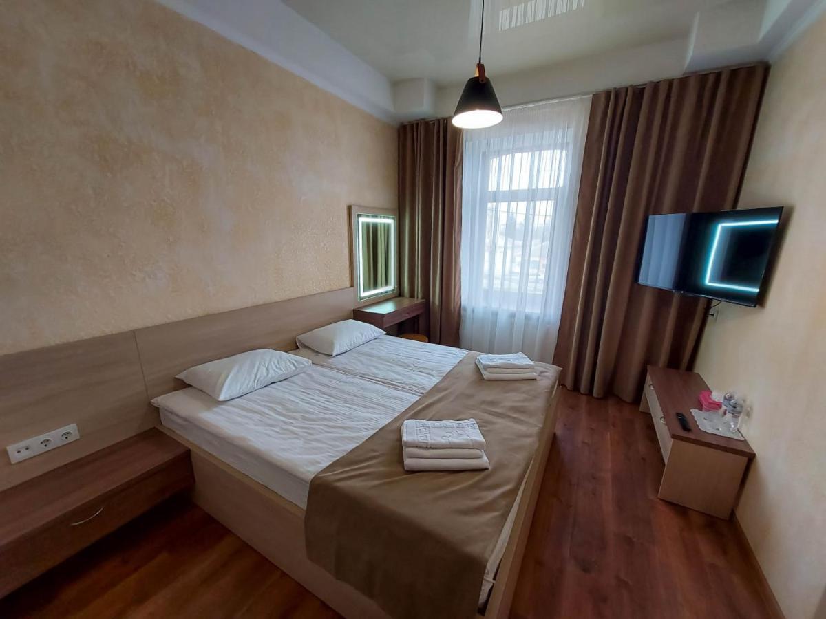 Graff Hotel Dnipro Exterior foto